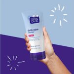Clean & Clear Daily Pore Facial Cleanser for Soft, Smooth Skin, Oil-Free Acne Face Wash fo - Image 4