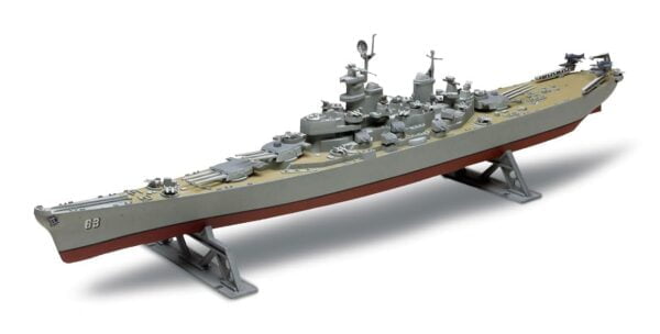 Revell 1: 535 USS Missouri Battleship