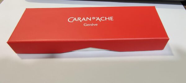 Caran D'ache Infinite Mechanical Pencil, White Resin Body, 0.7mm - Image 3
