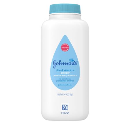 Johnson's Baby Naturally Derived Cornstarch Baby Powder with Aloe and Vitamin E for Delica