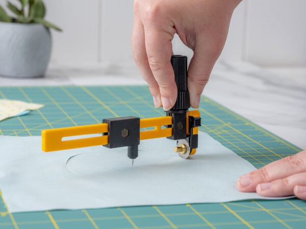 OLFA 18mm Rotary Circle Cutter (CMP-3) - Adjustable Rotary Blade Cutter w/ Ratchet Handle - Image 5