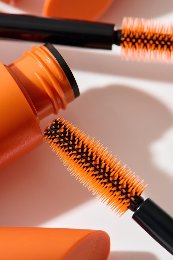 CoverGirl Lash Blast Volume Mascara Makeup, Volumizing, Long-Wearing, Smudge-Proof, Cruelty Free, Very Black, 1 Count - Image 6