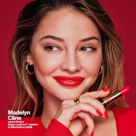Revlon Lipstick, Super Lustrous Lipstick, Creamy Formula For Soft, Fuller-Looking Lips, Moisturized Feel in Berries, Rum Raisin (535) 0.15 oz - Image 5
