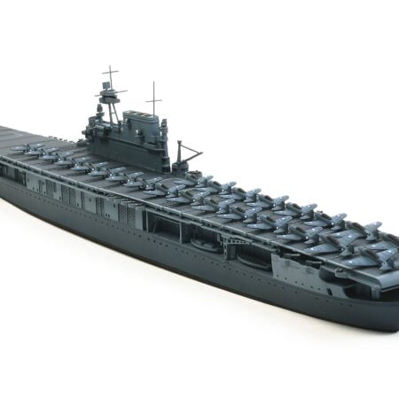 Tamiya 31712 1/700 US Aircraft Carrier Yorktown Plastic Model Kit - Image 2