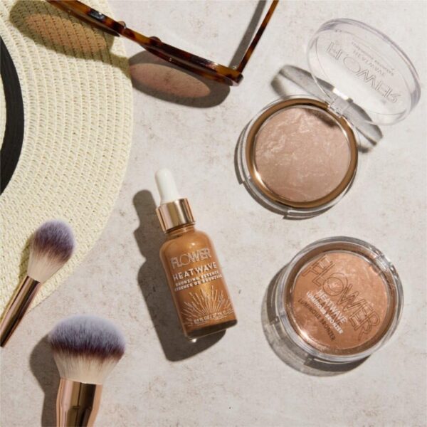 FLOWER Beauty By Drew Barrymore Heatwave Luminous Bronzer - Bronzer Powder Makeup - Warm L - Image 4