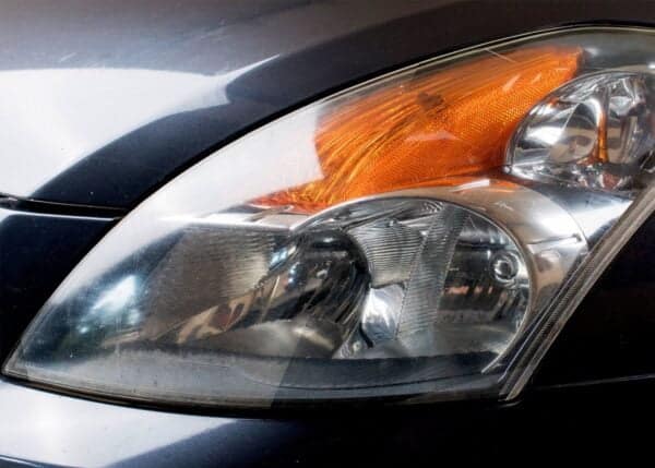 3M Quick Headlight Renewal, Helps Remove Light Haziness & Yellowing in Minutes, Hand Appli - Image 5