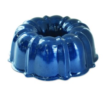 Nordic Ware Formed Bundt Pan, 12-Cup, Navy