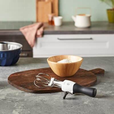 OXO Good Grips Egg Beater, White/Black - Image 14