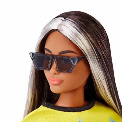 Barbie Fashionistas Doll, Curvy, Long Highlighted Hair & Flame Crop Top, Checkered Skirt, - Image 6