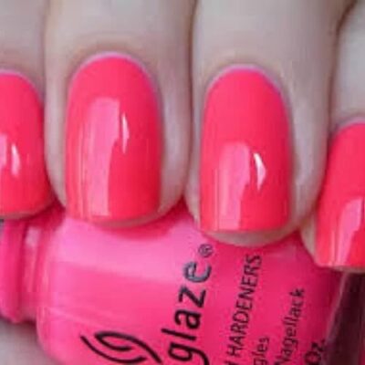 China Glaze Nail Lacquer with Hardeners:Pool Party - Image 3