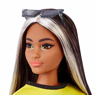 Barbie Fashionistas Doll, Curvy, Long Highlighted Hair & Flame Crop Top, Checkered Skirt, - Image 5