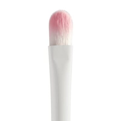 wet n wild Eyeshadow Brush, Precision Blending Application, Soft Synthetic Fibers, Ergonomic Handle for Comfortable Precision Control - Image 5