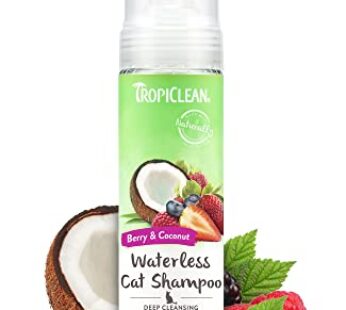 TropiClean Berry Coconut Waterless Cat Shampoo | Deep Cleansing Dry Shampoo for Cats | Natural Cat Shampoo Derived from Natural Ingredients | Made in The USA | 7.4 oz.