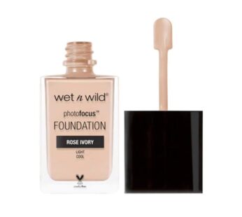 wet n wild Photo Focus Matte Liquid Foundation Rose Ivory, Vegan & Cruelty-Free