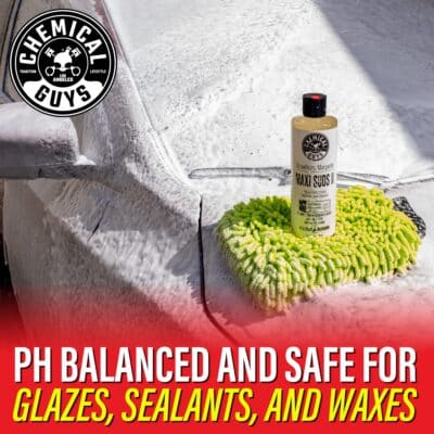 Chemical Guys CWS_1011_64 Maxi-Suds II Foaming Car Wash Soap (Works with Foam Cannons, Foam Guns or Bucket Washes) Safe for Cars, Trucks, Motorcycles, RVs & More, 64 oz (.5 Gallon), Strawberry Scent - Image 3