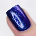 ILNP Abyss - Glowing Blue, Deep Purple Iridescent Topper Nail Polish - Image 5