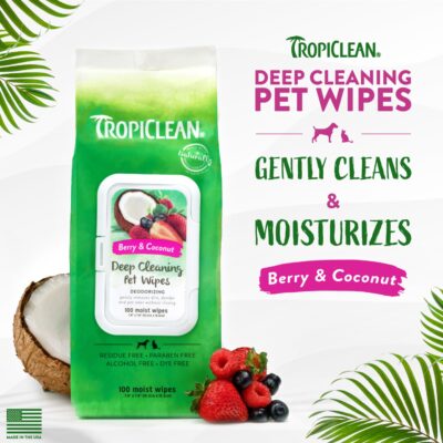 TropiClean Berry & Coconut Dog Wipes for Paws and Butt | Deep Cleaning Dog Grooming Wipes | Safe for The Face | Cat Friendly | 100 Count - Image 2