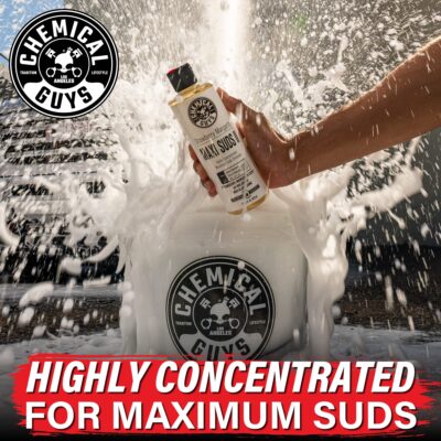 Chemical Guys CWS_1011_64 Maxi-Suds II Foaming Car Wash Soap (Works with Foam Cannons, Foam Guns or Bucket Washes) Safe for Cars, Trucks, Motorcycles, RVs & More, 64 oz (.5 Gallon), Strawberry Scent - Image 2