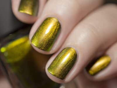 ILNP Highline - Pale Gold, Pinkish Bronze, Light Green Ultra Chrome Color Shifting Nail Polish - Image 4