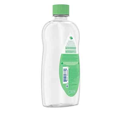 Johnson's Baby Oil, Mineral Oil Enriched with Aloe Vera and Vitamin E to Prevent Moisture Loss, Hypoallergenic, 20 fl. oz (Pack of 6) - Image 4