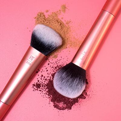 Real Techniques Ultra Plush Powder Makeup Brush, For Setting Powder, Bronzer, & Blush, Sheer, Buildable Coverage, Large, Fluffy Powder Brush, Vegan, Cruelty-Free & Synthetic Bristles, 1 Count - Image 6