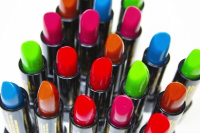 Mood Lips Color Changing Lipstick | Long Lasting 12 Hour Wear | Aloe Vera Moisturizing & Hydrating | Made in USA | Brown - Image 7