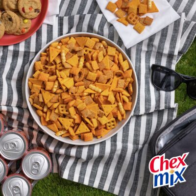 Chex Mix Snack Mix, Cheddar, Savory Snack Bag, Family Size, 15 oz (Pack of 8) - Image 3